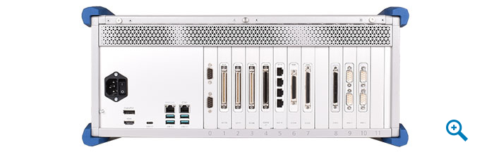 Front I/O access, seven I/O slots (item ID 109301)