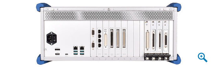 Front I/O access, seven I/O slots (item ID 109301)